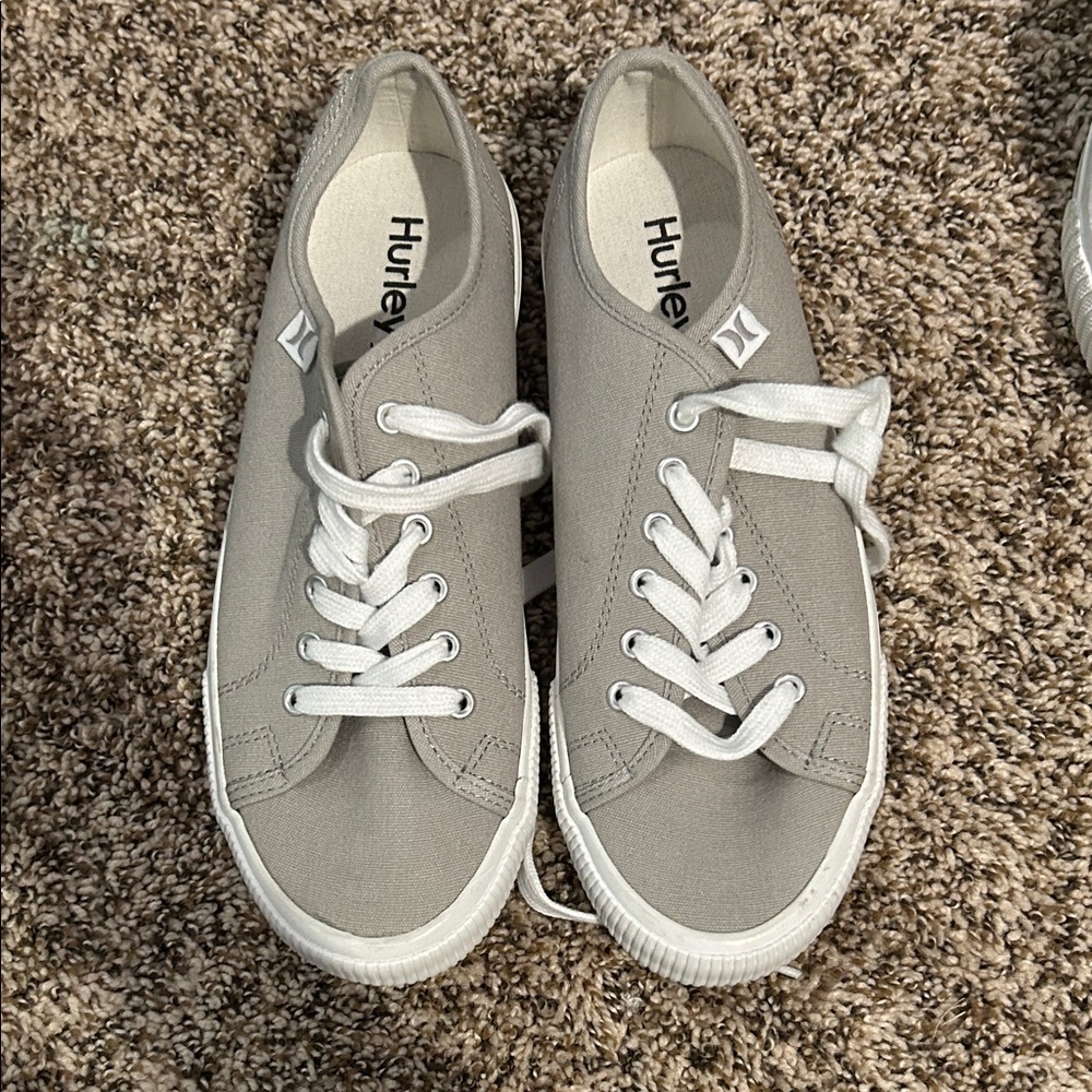 Hurley Light Gray Casual Sneakers